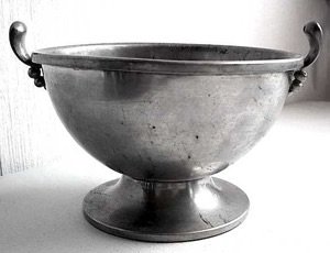 Skål med handtag 1933
